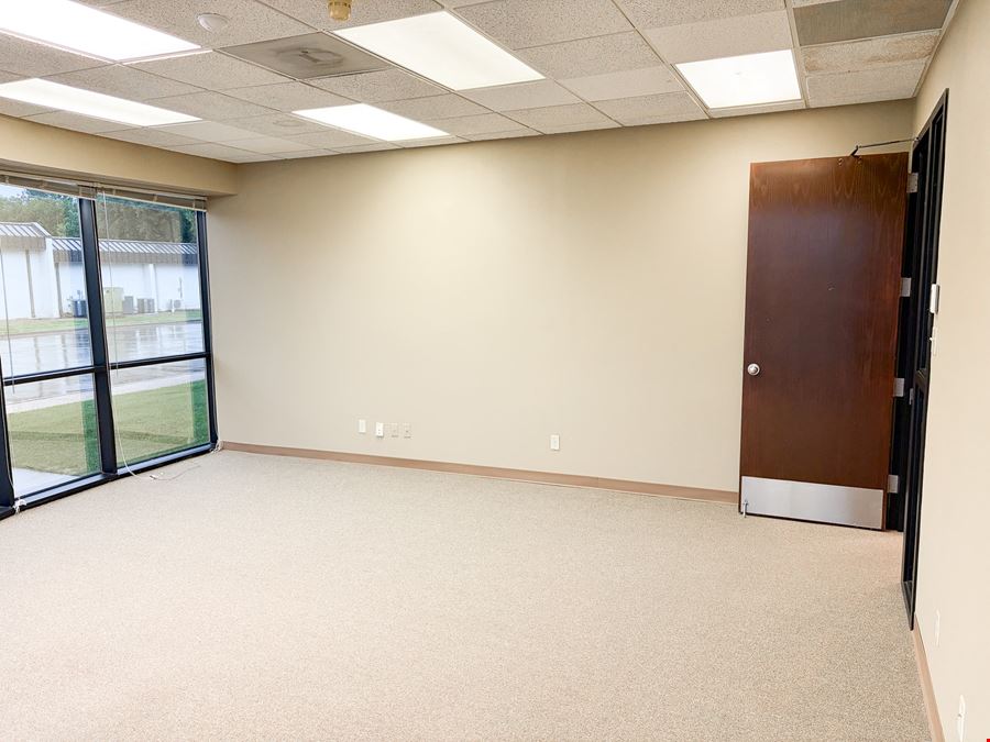 South Lubbock Office Building