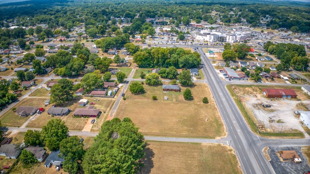 Avalon Avenue/Lafayette Street