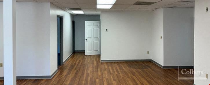 ±2,100 to ±5,090 SF Flex Space Located off William Hilton Parkway