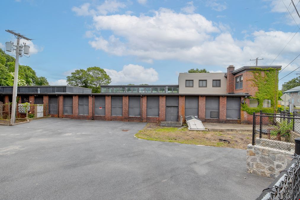 Prime Commercial Opportunity 37,252±SF - Warwick RI