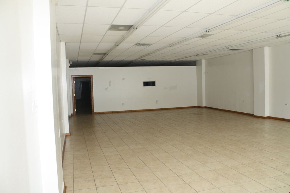 3014 W 63rd St. - +/-2,600 SF Commercial Storefront