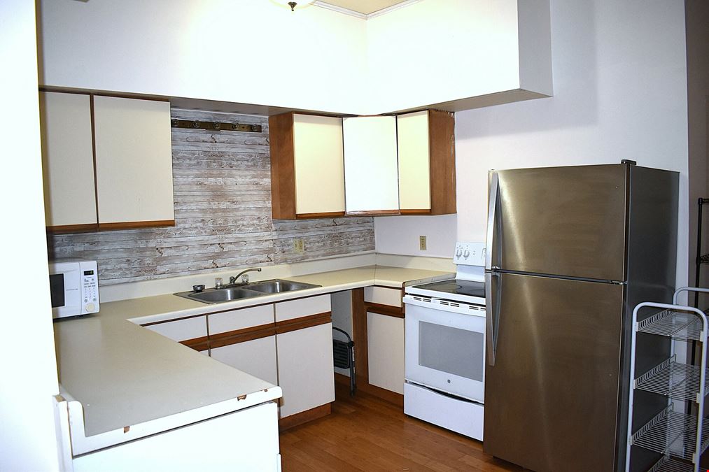 138 Court