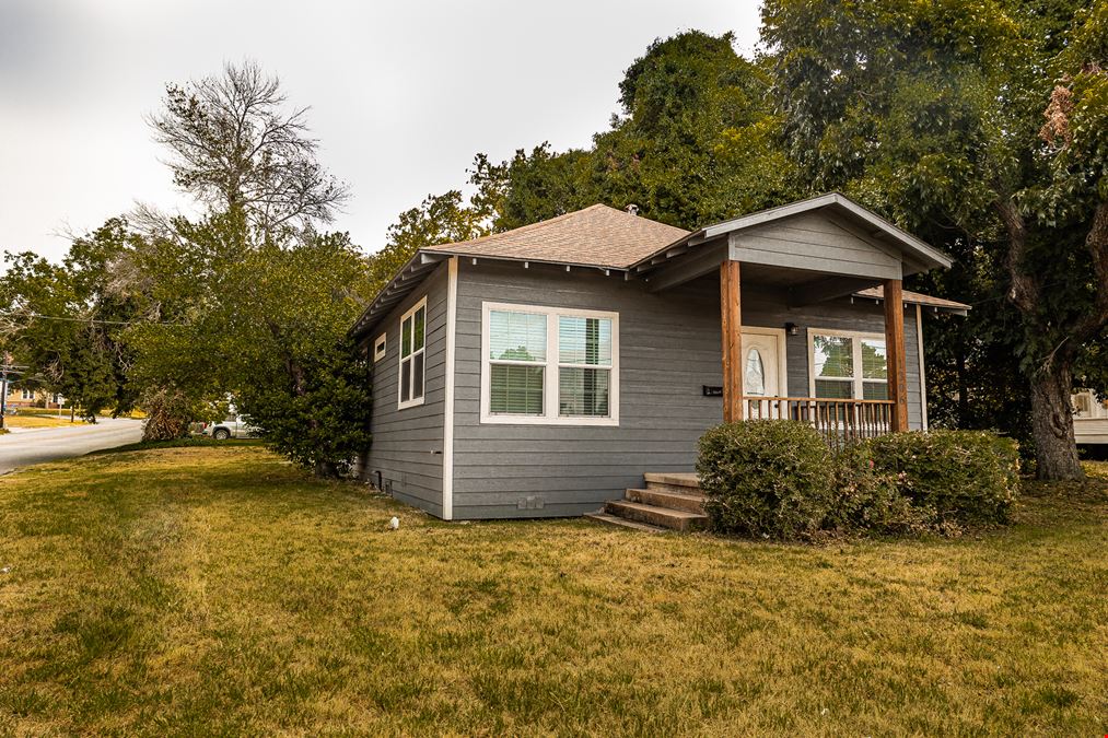 1306 South Austin Street