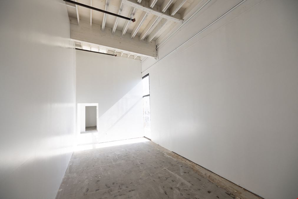 3075 Coffey Lane, Suite B