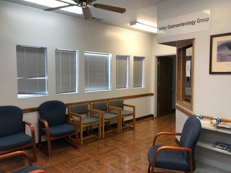 ±1,200 SF Professional First Class Medical Space