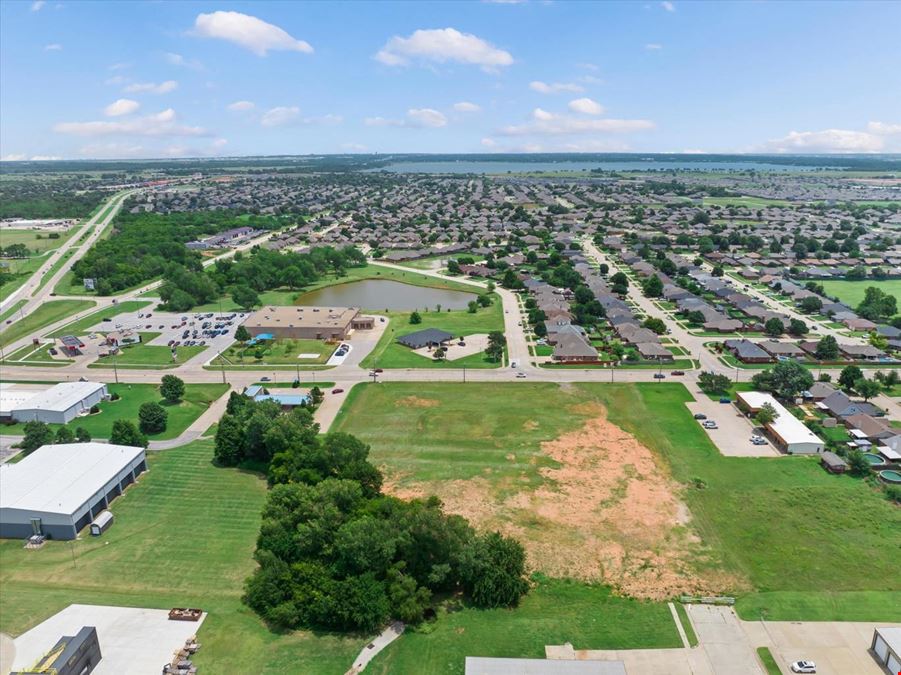 4.27 Acres | Prime Yukon Commercial Development