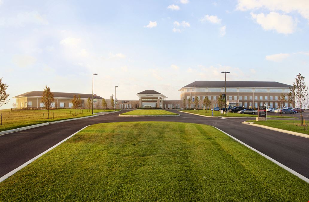 HSHS St Joe's Highland Medical Office Building