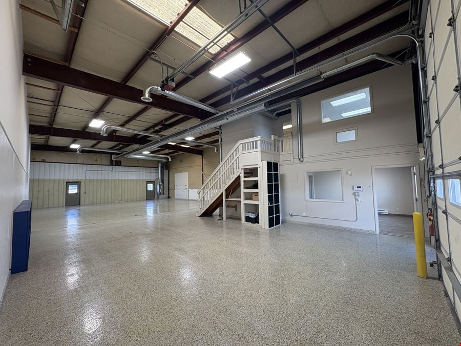 524 Moore Ln