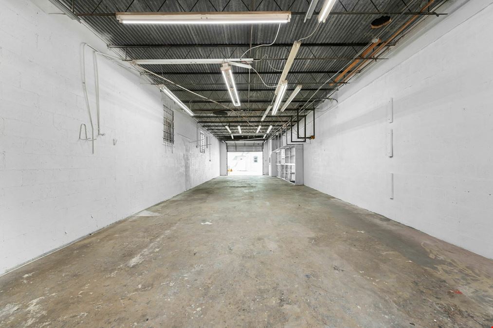 851 NE 30th Ct
