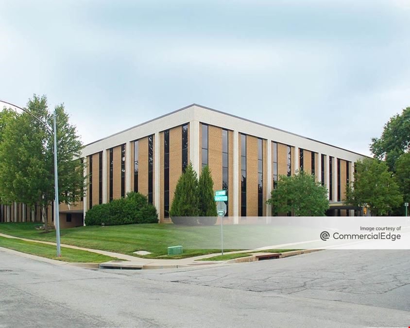 Cloverleaf Office Park - Building 5