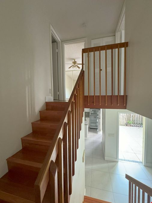 716 Northwest 98th Way