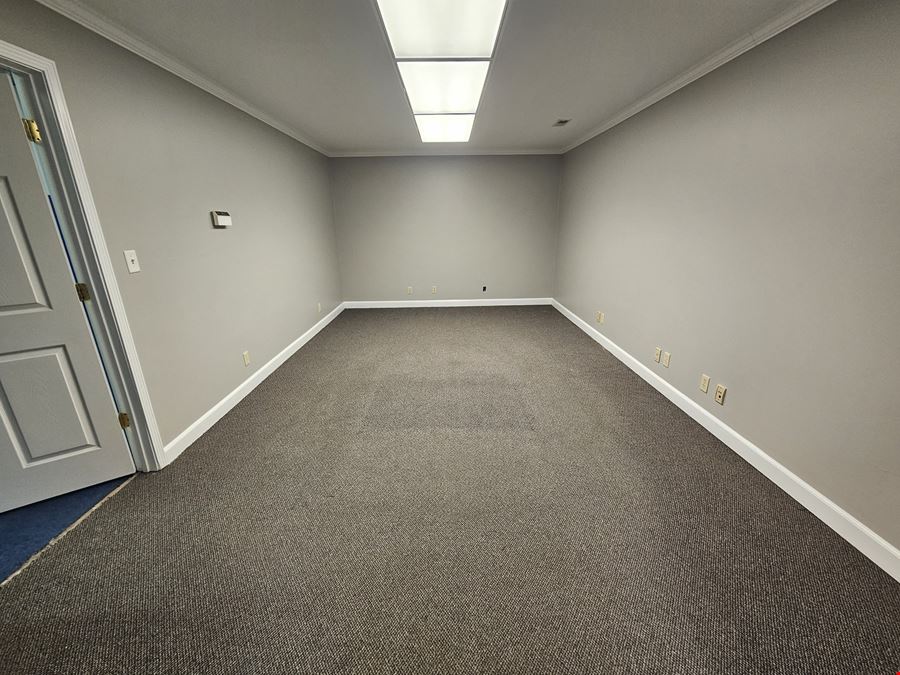 Flex Space Near Interstate Research Park