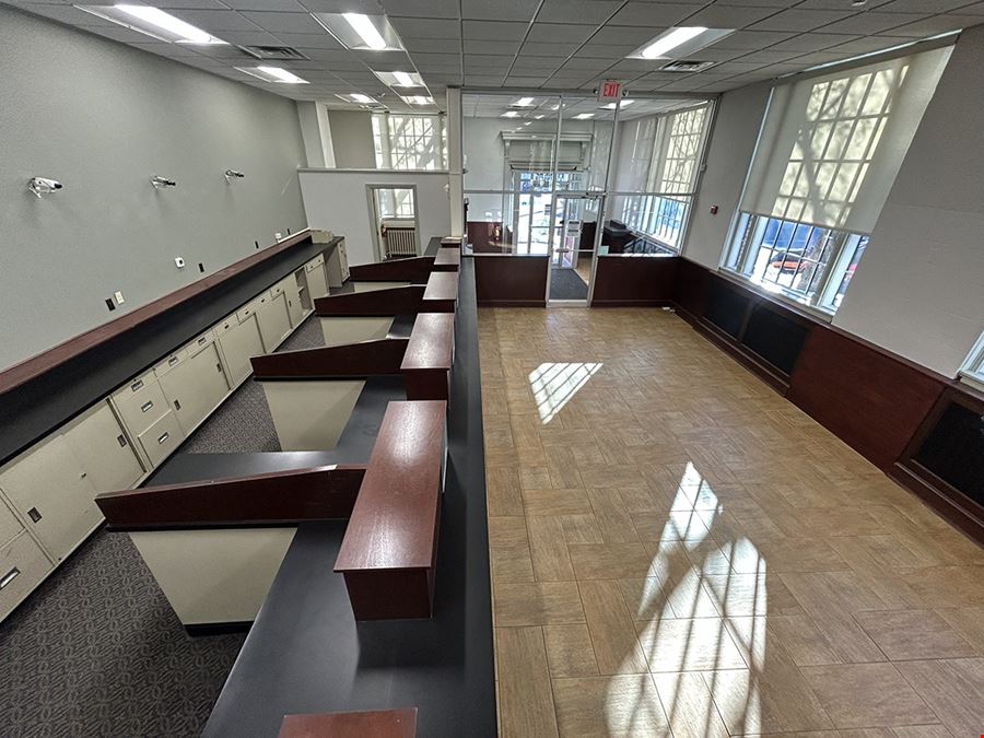 Retail Space in Downtown Location