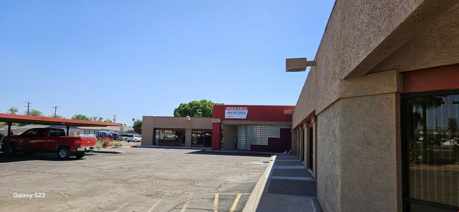 4045 E McDowell Road 