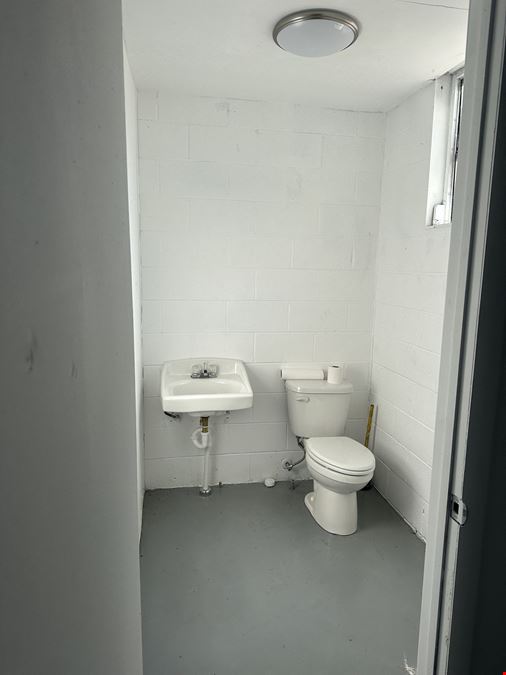 427 Buck St