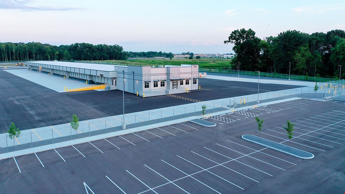 790 Burnett Rd