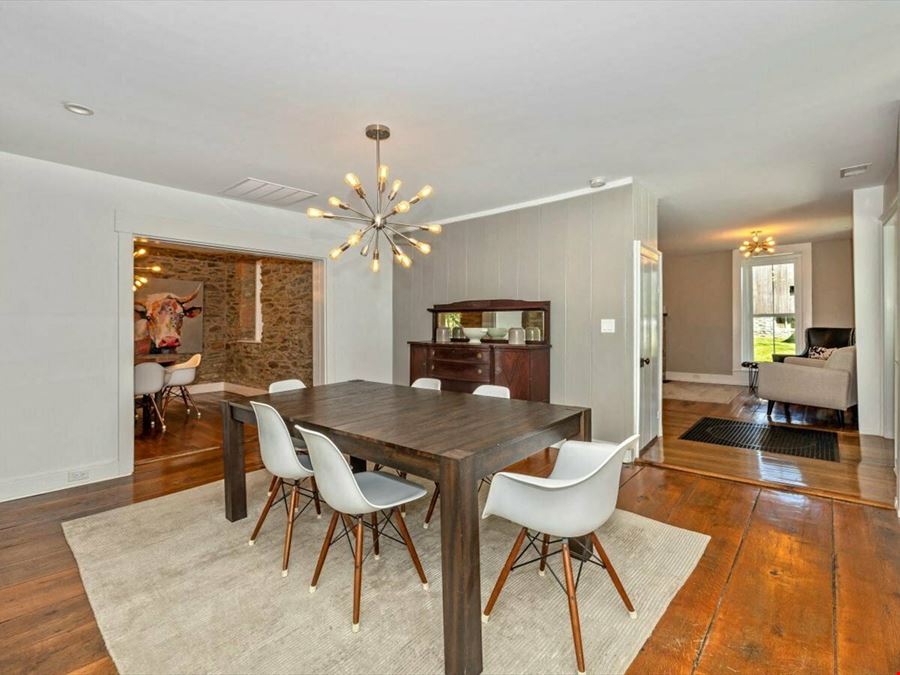 3501 Sams Creek Rd
