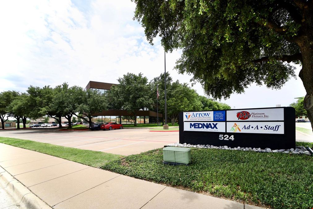 524 E Lamar Office Centre