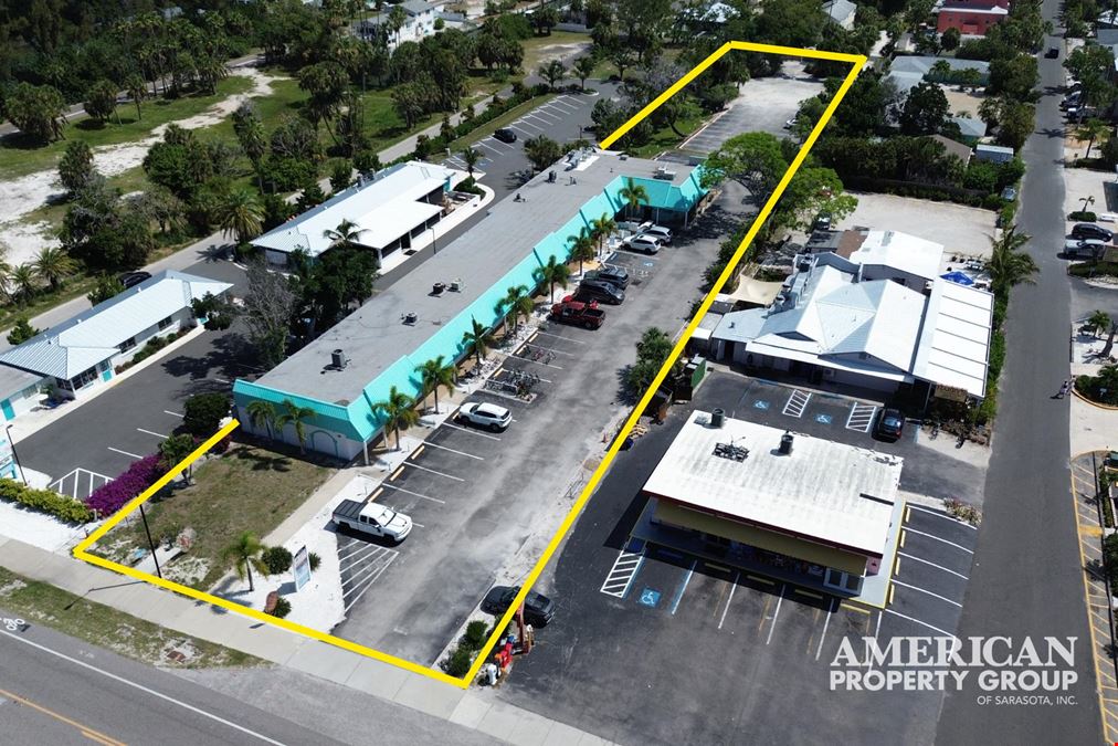 Paradise Isle Plaza on Longboat Key