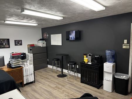 Preview of Industrial space for Rent at 726 E Industrial Park Dr Unit 3