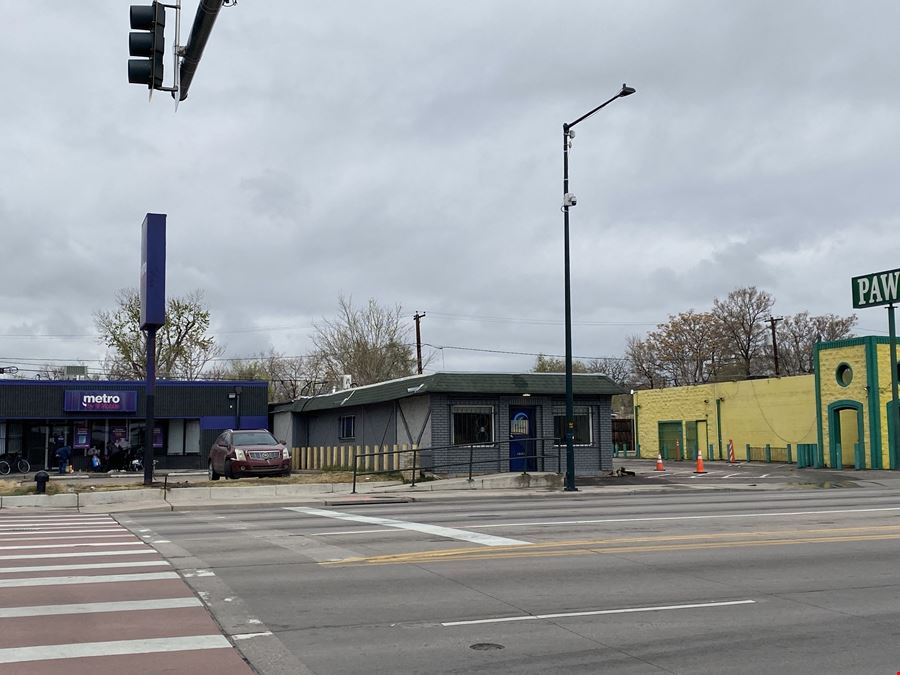 1015 Federal Blvd