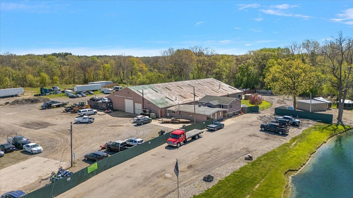 4376 Beecher Rd