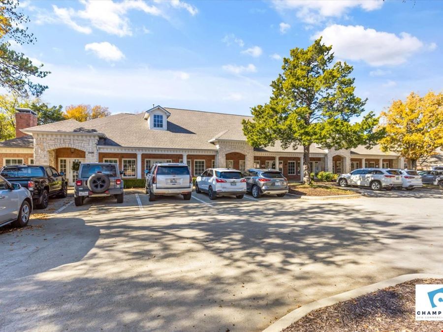2425-2435 E Southlake Blvd