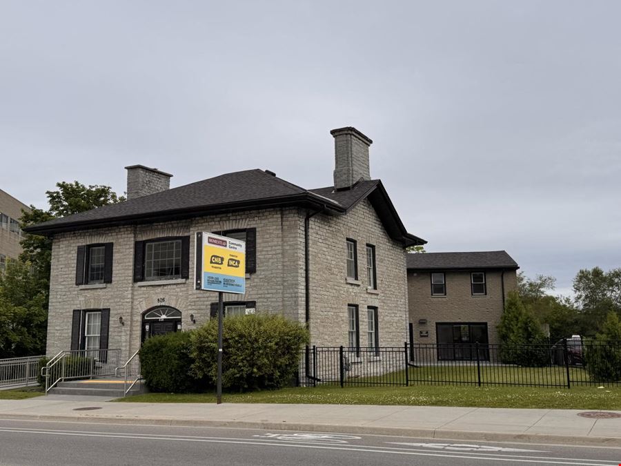 826 Princess Street