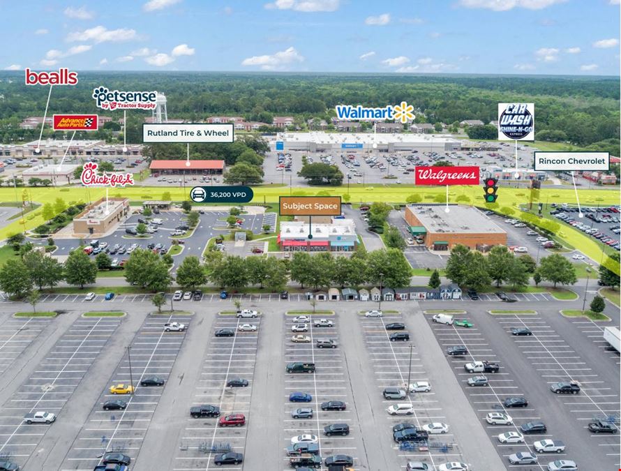 1,600 SF Retail Space | Anchored by Lowes | 36.2K VPD