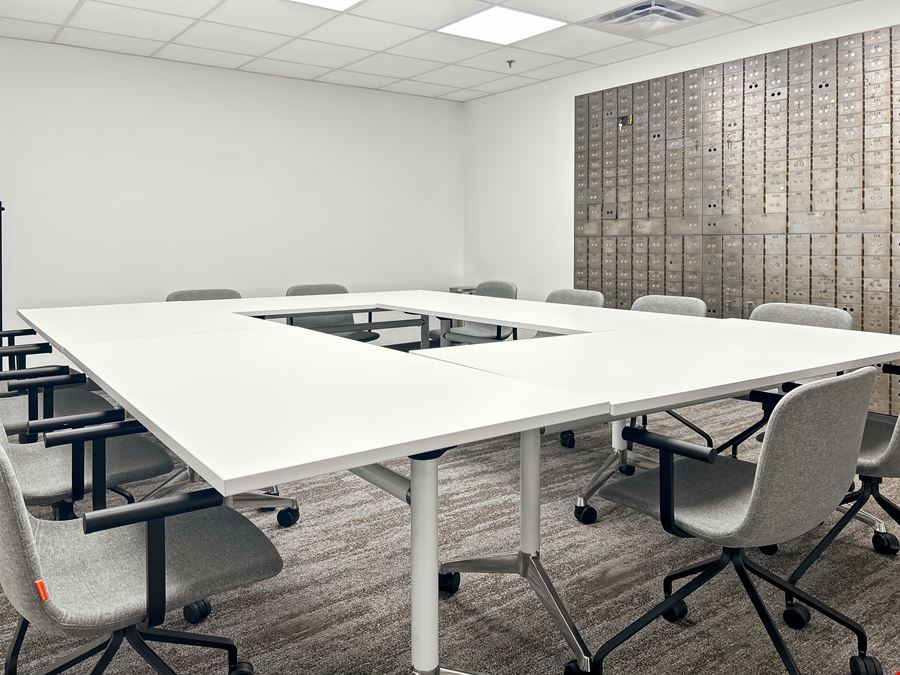 Regus - Edwardsville - Vandalia St