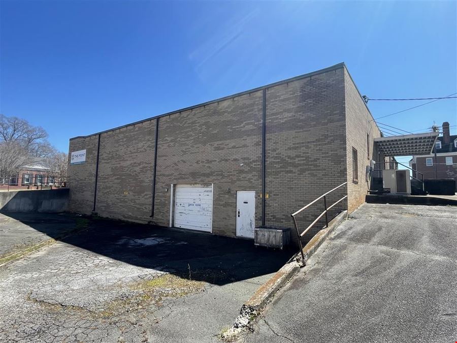 1001 N Main Street