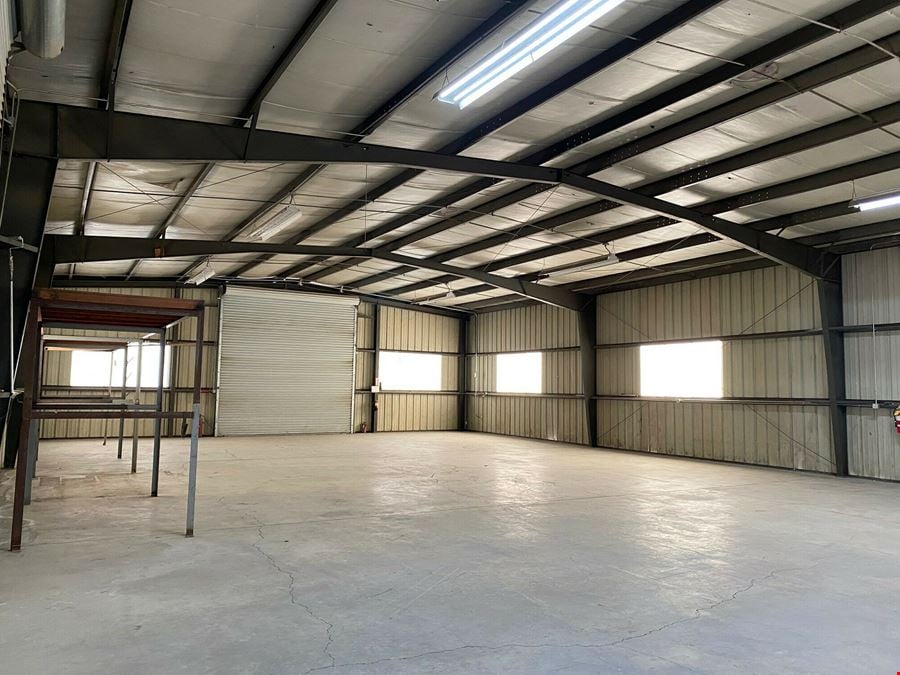 2467 East Mariposa Road