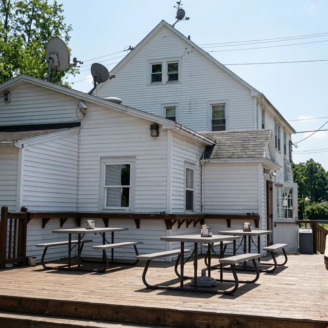 2319 Niagara Falls Blvd - 3,096± SF Retail / Restaurant Space – Former Pizzeria & Sports Bar