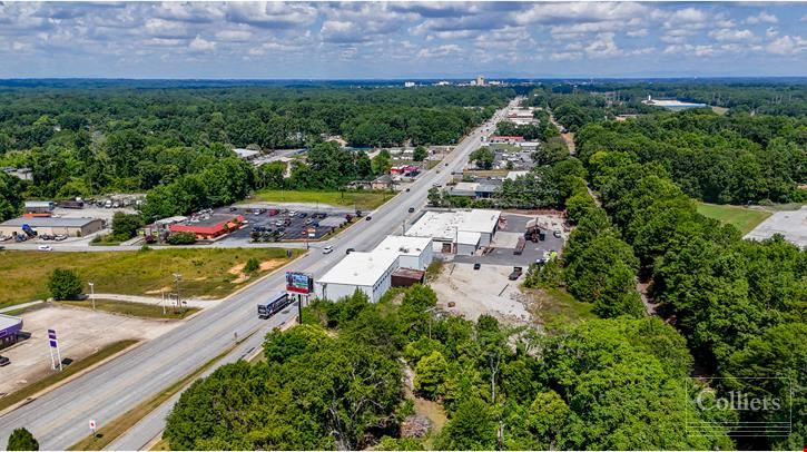 ±9,800-SF Warehouse For Lease on Union St