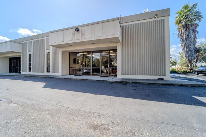 Preview of Industrial space for Rent at 1296 Reamwood Ave