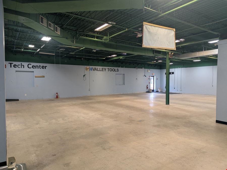 1065 Industrial Blvd