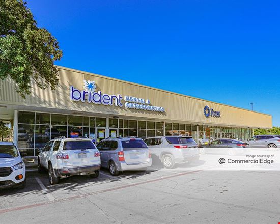 Preview of Retail space for Rent at 2627 West Jefferson Blvd