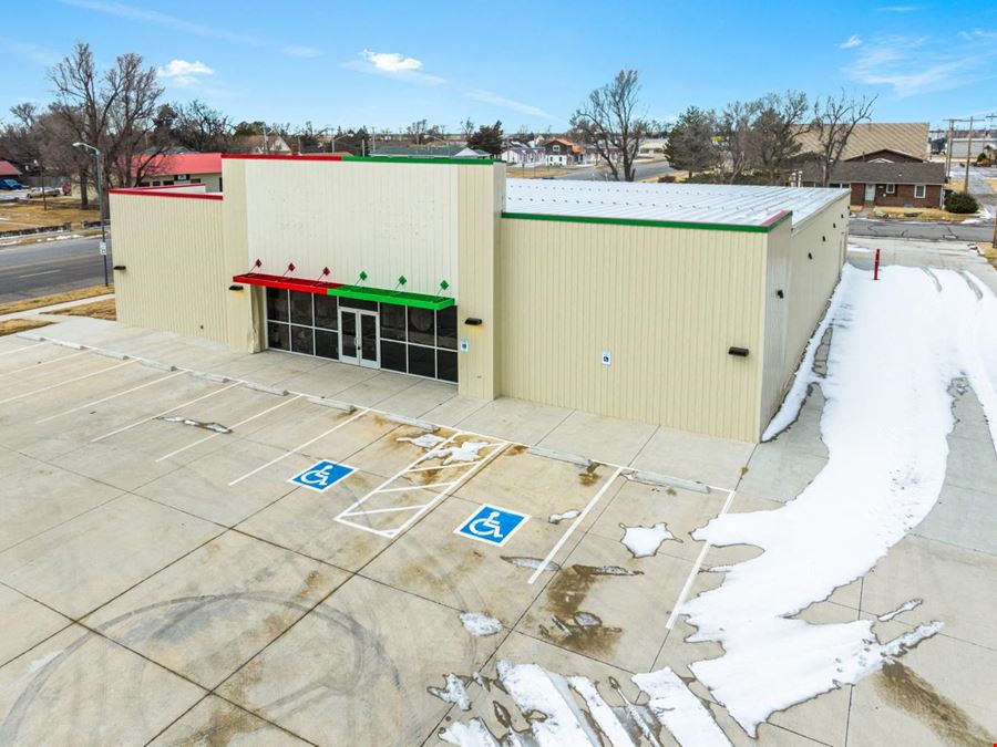 Freestanding Meade KS