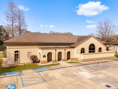 Preview of Office space for Sale at 5015 Bluebonnet Blvd