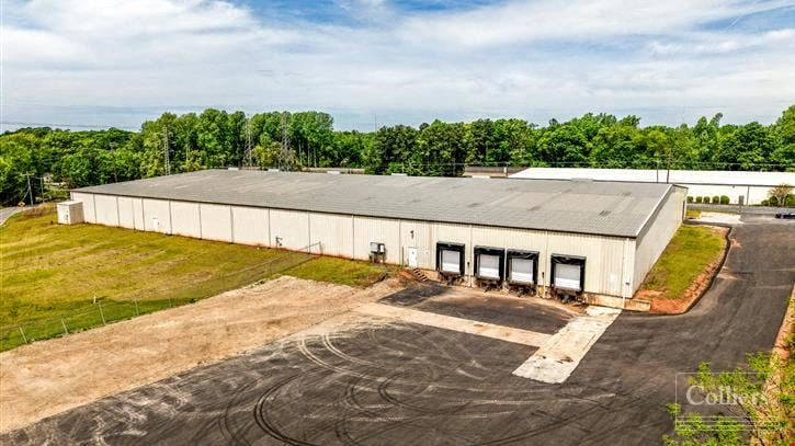 ±60,000-SF Warehouse E Available For Lease