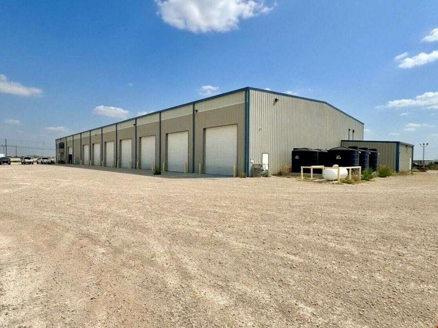 55,400 SF Flagship Office/Warehouse on 11.49 Acres