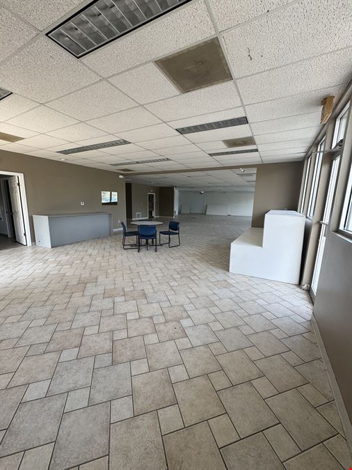 6640 Lincoln Avenue -  5,800+/- SF Freestanding Building