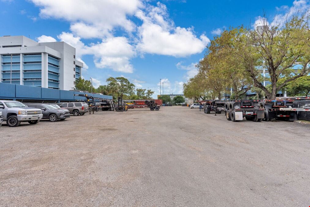 7240 NW 12th St
