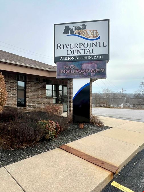 1,910 SF Medical Office Building for Lease in Ozark