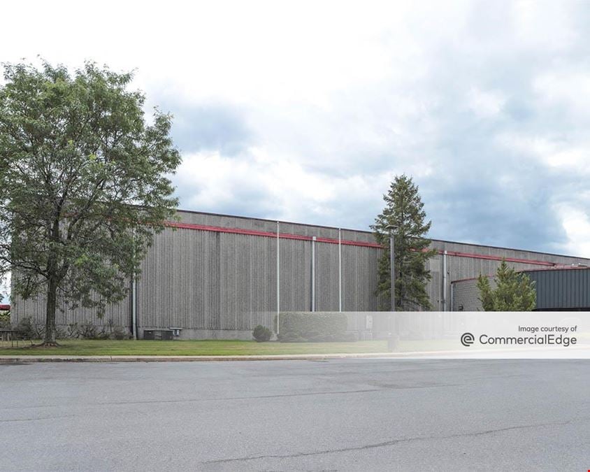 Northeast Business Center - 1900 Corporate Blvd