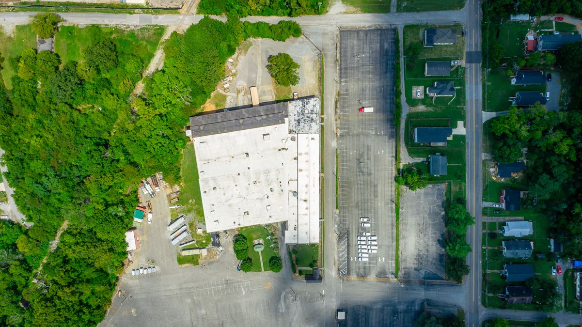 1± Acre Commercial Outparcel 2001 N. Chamberlain Ave - High-Visibility Frontage