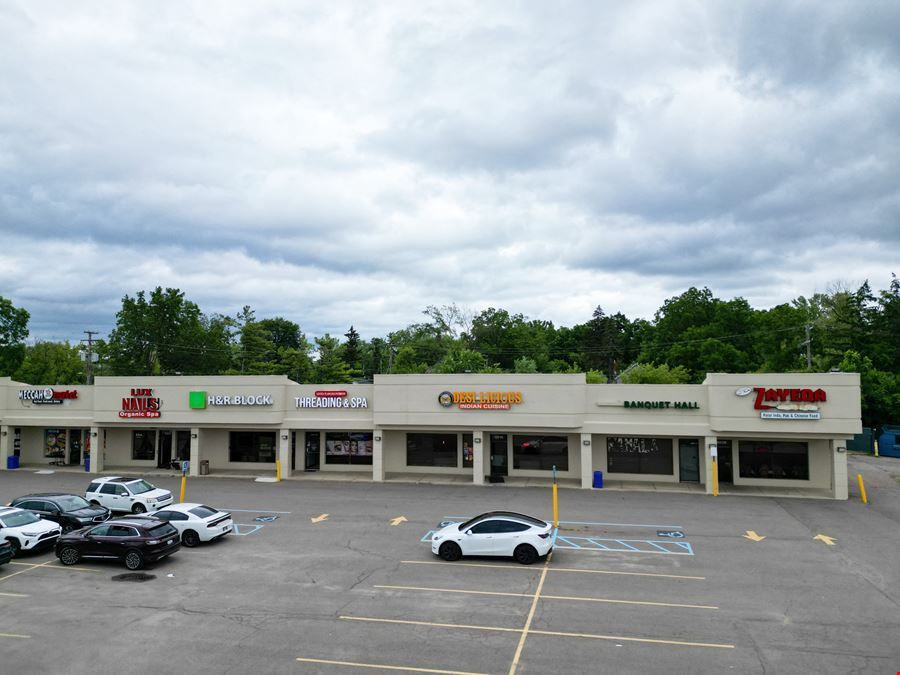 Orchard Lake Plaza
