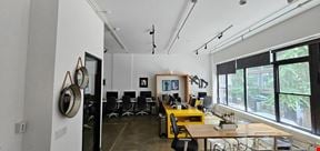 125-127 W 29th St