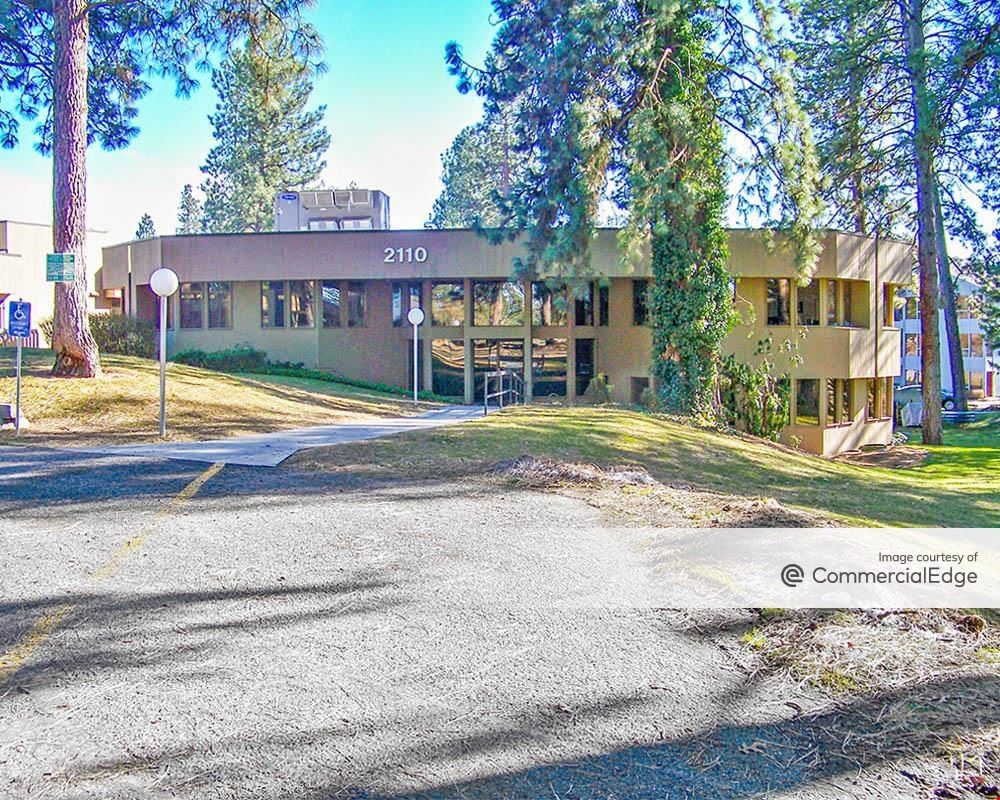 Ironwood Business Park - 1118, 2005 & 2110 West Ironwood Dr & 2101 North Lakewood Dr