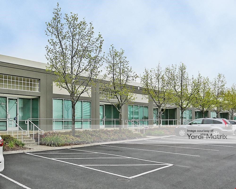 Warm Springs Business Center
